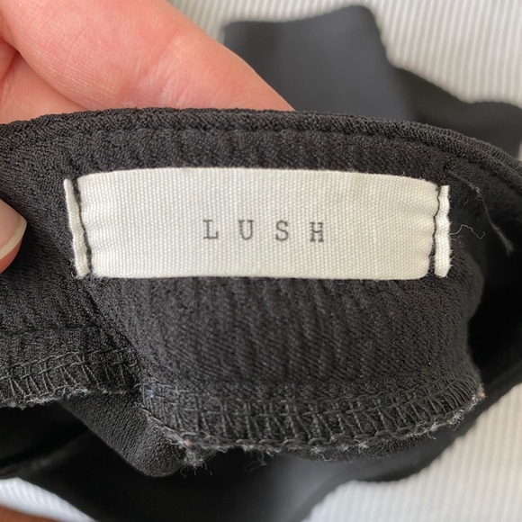 Black skirt - Picture 4 of 4